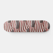 Amerikanische Flagge für rustikale Holztextur Skateboard (Horizontal)