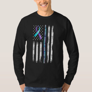 Amerikanische Flagge Gebrochene Buntstifte färben  T-Shirt