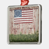 Amerikanische Flagge gemalt auf Scheune Ornament Aus Metall (Links)