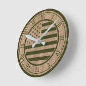 Amerikanische Flagge Grüne Armee Runde Wanduhr (Winkel)