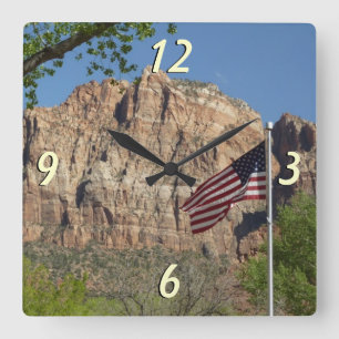 Amerikanische Flagge im Zion National Park I Quadratische Wanduhr