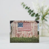 Amerikanische Flagge in Scheune gemalt Postkarte (Stehend Vorderseite)