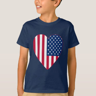 Amerikanische Flagge innerhalb eines großen T-Shirt