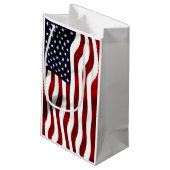 Amerikanische Flagge Kleine Geschenktüte (Rückseite Schrägansicht)