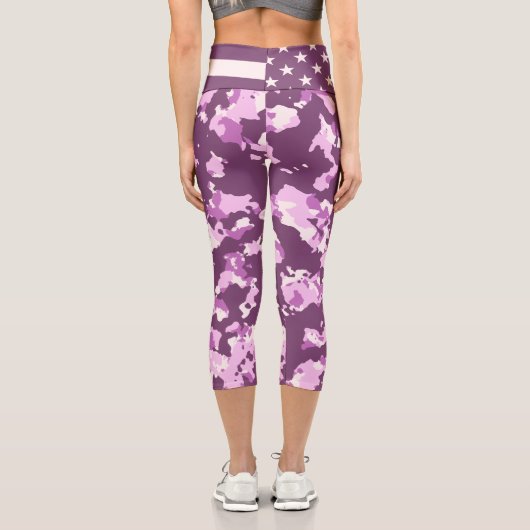 Amerikanische Flagge Militärische rosa Camouflage Capri Leggings (Rückseite)