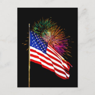 Amerikanische Flagge mit Fireworks Postcard Postkarte