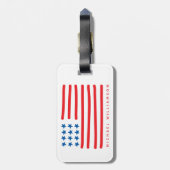 Amerikanische Flagge mit Handzeichen | PERSONALISI Gepäckanhänger (Rückseite vertikal)