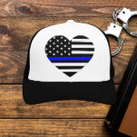 Amerikanische Flagge mit personalisierter Thin Blu Truckerkappe<br><div class="desc">Personalisierte Thin Blue Line American Flag Designs für Patriot.</div>