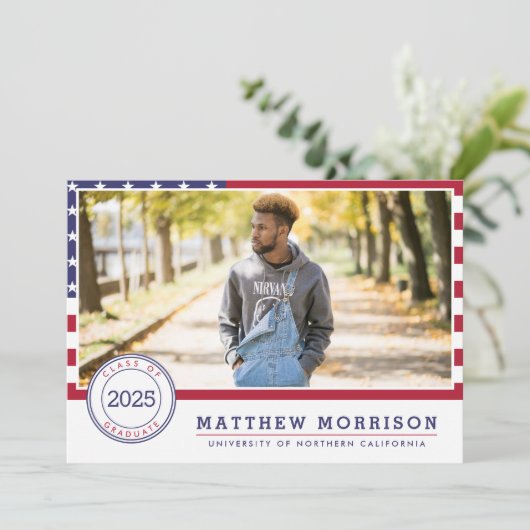 Amerikanische Flagge | Patriotische Foto Graduatio Einladung (Stehend Vorderseite)