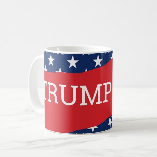 Amerikanische Flagge Rot und Weiß Trump 2024 Kaffeetasse (Vorderseite Links)