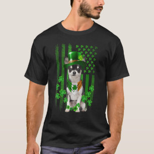 Amerikanische Flagge SCHWARZER Chihuahua-Hundehut  T-Shirt