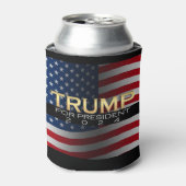 Amerikanische Flagge Trump 2024 Gold Patriotic Dosenkühler (Kanne Vorderseite)
