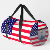 Amerikanische Flagge und Adler Duffle Bag (Rechte Ecke)