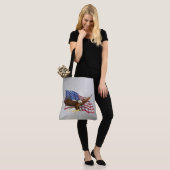 Amerikanische Flagge und Adlersilber Tasche (Am Model)