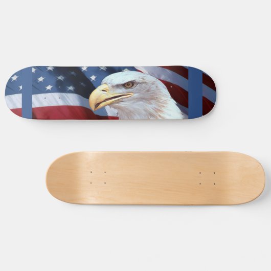 Amerikanische Flagge und Bald-Adler Skateboard (Horizontal)