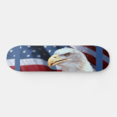 Amerikanische Flagge und Bald-Adler Skateboard (Horizontal)