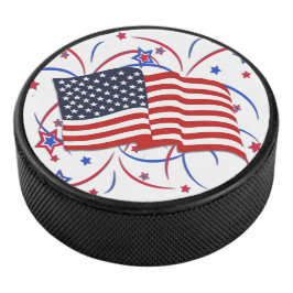 Amerikanische Flagge und Feuerwerke Eishockey Puck