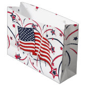 Amerikanische Flagge und Feuerwerke Große Geschenktüte (Vorderseite Schrägansicht)
