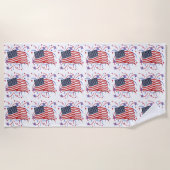 Amerikanische Flagge und Feuerwerke Strandtuch (Vorderseite)