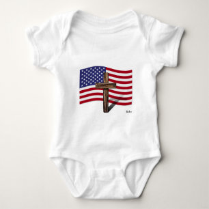 Amerikanische Flagge und geruhtes Kreuz Baby Strampler