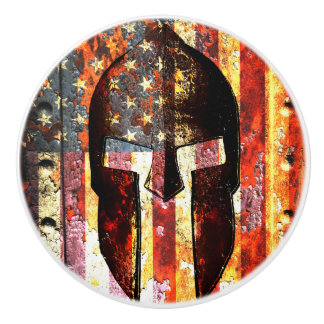 Amerikanische Flagge und spartanischer Keramikknauf