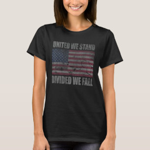 Amerikanische Flagge vereint wir sind gespalten, w T-Shirt