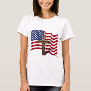 Amerikanische Flagge weht und raues Kreuz T-Shirt