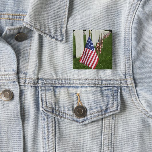 Amerikanische Flaggen auf Gräbern der Button (Beispiel)
