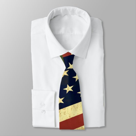 Amerikanische Flaggen-Camouflage Krawatte (Gebunden)