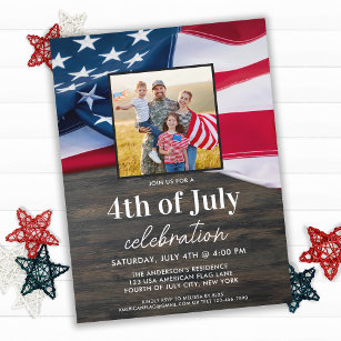 Amerikanische Flaggenfamilie Foto 4. Juli Party Einladungspostkarte