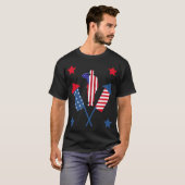 Amerikanische Flaggenraketen Militärisches Patriot T-Shirt (Vorne ganz)