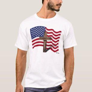 Amerikanische Flaggenwinde und geruchtes Kreuz T-Shirt