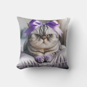 Amerikanische Kurzhaarkatze mit Schleife Kissen