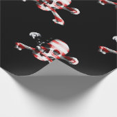 Amerikanische Piratenbrille auf schwarz Geschenkpapier (Ecke)