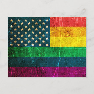 Amerikanische Regenbogenflagge mit Vintagem Gay Pr Postkarte