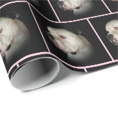 Amerikanischer Bulldog auf schwarz Geschenkpapier (Rolleneckpunkt)