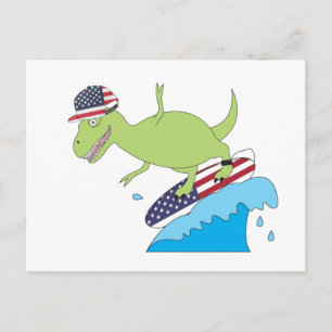 Amerikanischer Flagge Dinosaurier surft Postkarte