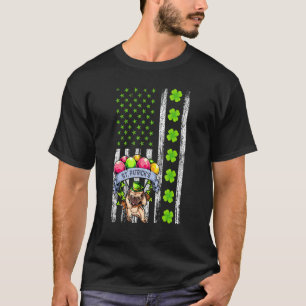 Amerikanischer Flaggen-Mops St. Patricks Tag T-Shirt