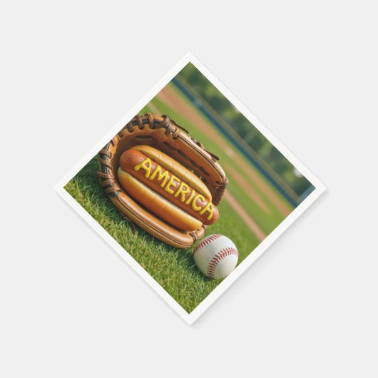 Amerikanischer Hot Dog in einem Baseballhandschuh Serviette (Ecke)