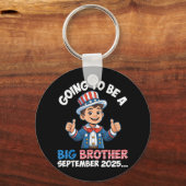 Amerikanischer Junge wird im September ein großer Schlüsselanhänger (Vorderseite)