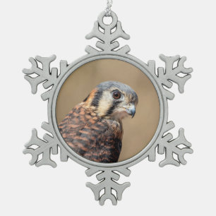 Amerikanischer Turmfalke Schneeflocken Zinn-Ornament
