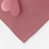 Amerikanisches Eskimo mit Rose - Valentinstag Fleecedecke (Ecke)