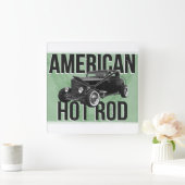 Amerikanisches frisiertes Auto. Grüne Quadratische Wanduhr (Zuhause)