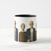 Amerikanisches Gothic-Paar  Tasse (Zentrum)