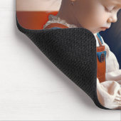 Amerikanisches Mädchen mit Hund beten Mousepad (Ecke)