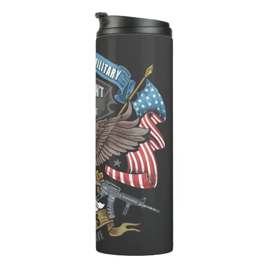 Amerikanisches Militär mit Flaggen und Adler Thermosbecher (Nach rechts gedreht)