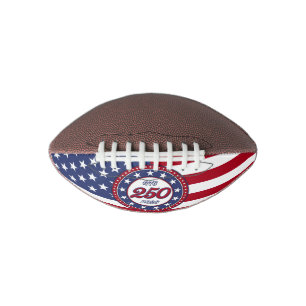 Amerikas 250. Geburtstag mit USA-Flagge Football