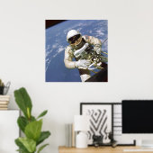 Amerikas erstes Plakat für den Weltraumspaziergang (Heimbüro)