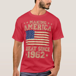 Amerikas Großartigkeit seit 1962 USA Flag Retro 60 T-Shirt