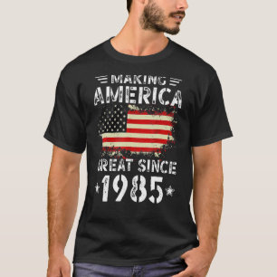 Amerikas Großartigkeit seit 1985 USA Flag Retro Bi T-Shirt